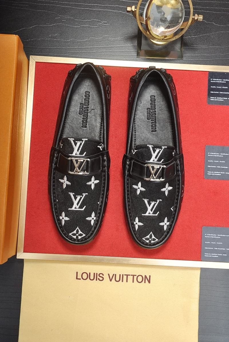 Louis Vuitton Low Shoes